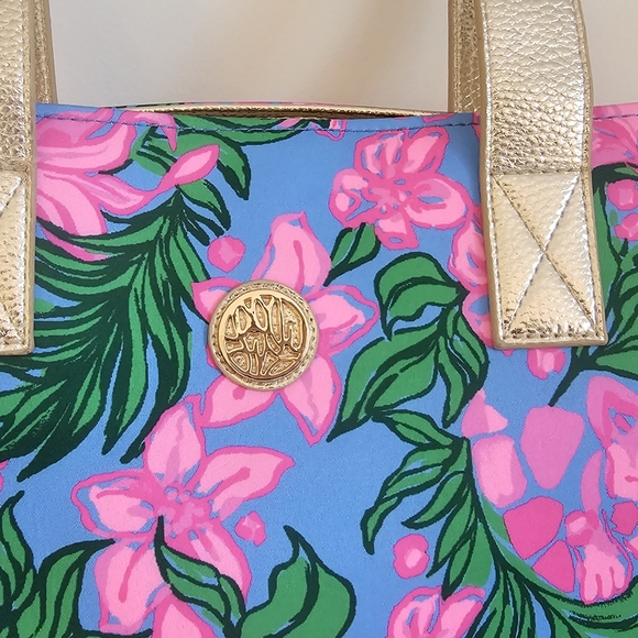 Lilly Pulitzer Tote - Picture 2 of 9